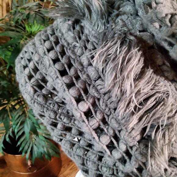 Marilyn Monroe Charcoal Infinity Crochet Knit Scarf - Picture 3 of 4